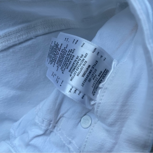 Good American Jeans - Picture 3 of 10